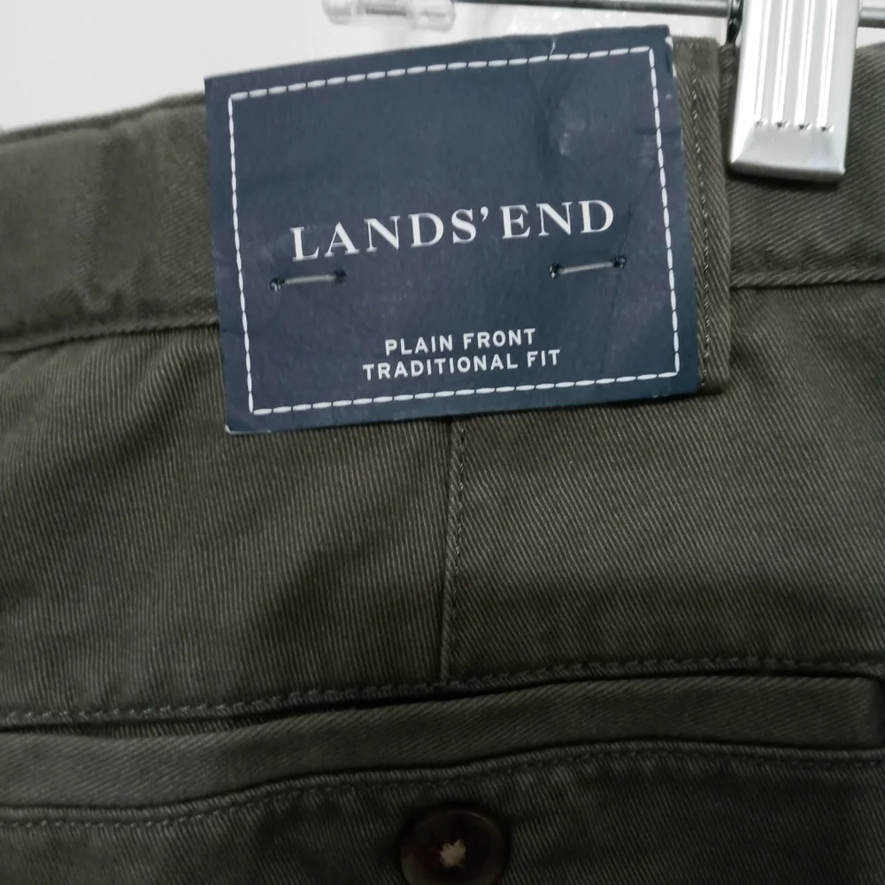 Land's End Men's Traditional Fit plain Front Cargo Shorts 4 Pocket New